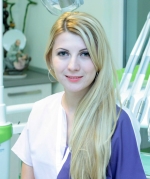 Dr. Iulia Oprinca medic ortodont/ pedodont